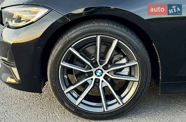 Седан BMW 3 Series 2019 в 