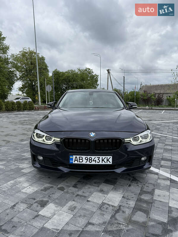 Седан BMW 3 Series 2014 в 