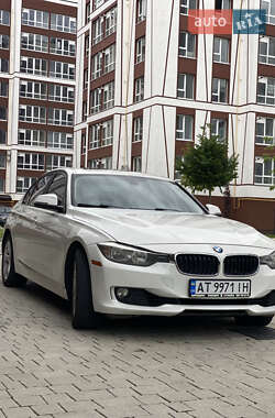 Седан BMW 3 Series 2012 в 