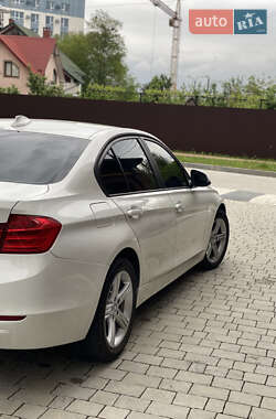 Седан BMW 3 Series 2012 в 