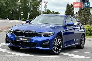 Седан BMW 3 Series 2022 в 