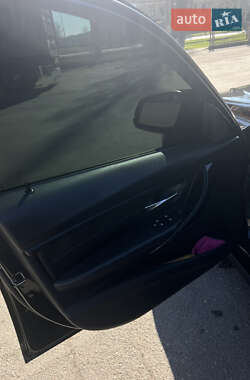 Седан BMW 3 Series 2012 в 