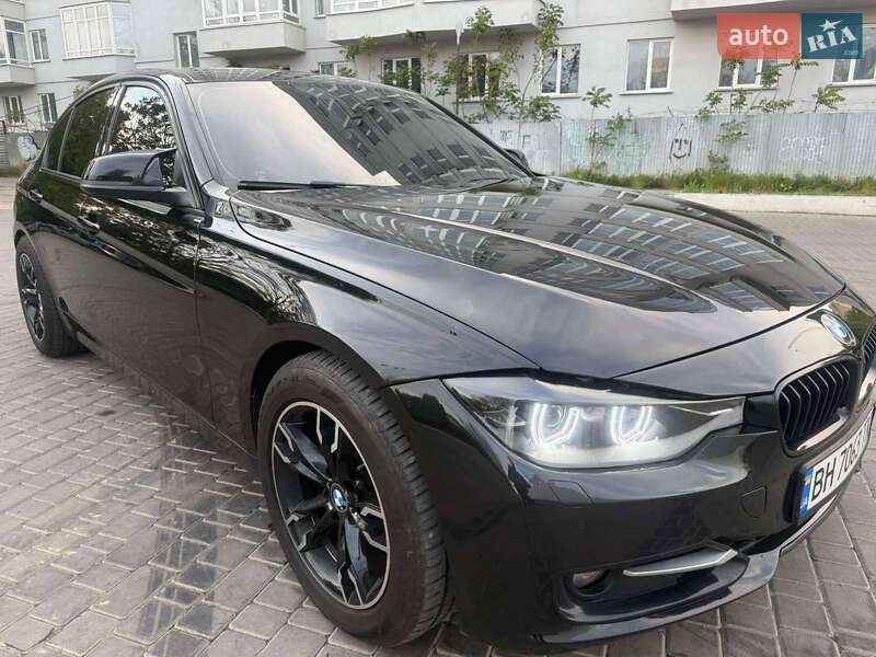Седан BMW 3 Series 2013 в Одесі