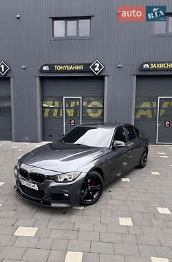 Седан BMW 3 Series 2014 в Львове