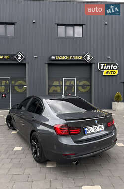 Седан BMW 3 Series 2014 в 