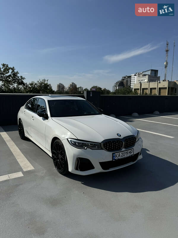 Седан BMW 3 Series 2019 в 