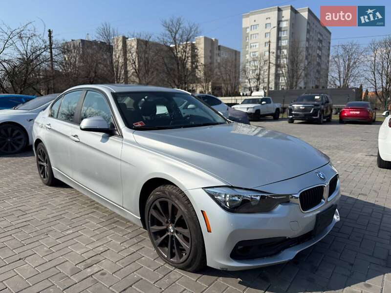 Седан BMW 3 Series 2016 в 