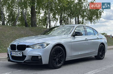 Седан BMW 3 Series 2018 в Киеве