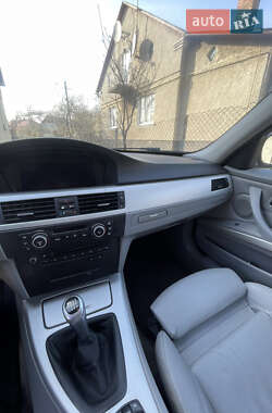 Универсал BMW 3 Series 2011 в 