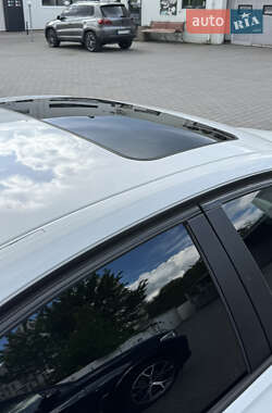 Седан BMW 3 Series 2012 в 