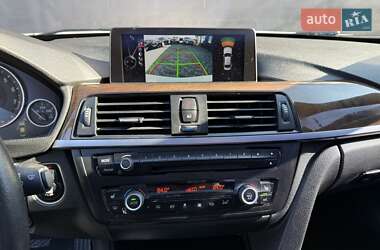 Седан BMW 3 Series 2015 в 