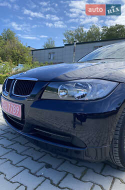 Седан BMW 3 Series 2005 в 