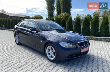 Седан BMW 3 Series 2005 в 