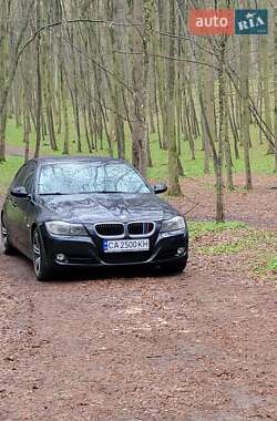 Седан BMW 3 Series 2005 в Черкасах