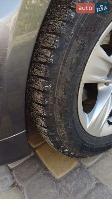 Седан BMW 3 Series 2005 в Гадяче