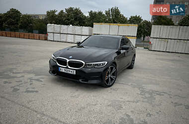 Седан BMW 3 Series 2022 в 
