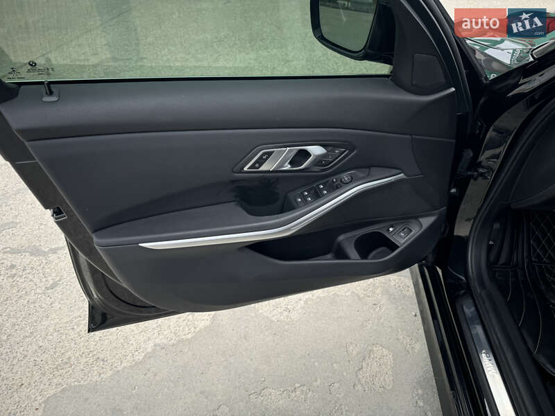 Седан BMW 3 Series 2022 в Никополе фото 16 Седан BMW 3 Series 2022 в Никополе