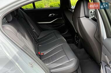 Седан BMW 3 Series 2025 в 