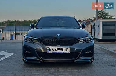 Седан BMW 3 Series 2019 в Кривом Роге