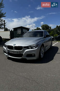 Седан BMW 3 Series 2015 в Києві