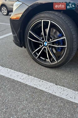 Седан BMW 3 Series 2015 в 