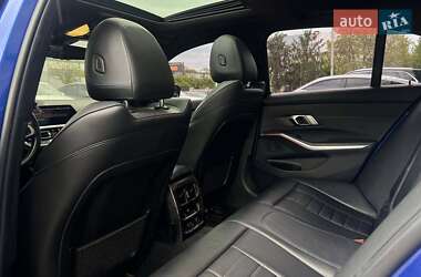 Седан BMW 3 Series 2019 в 