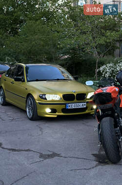 Седан BMW 3 Series 2002 в Кам'янському
