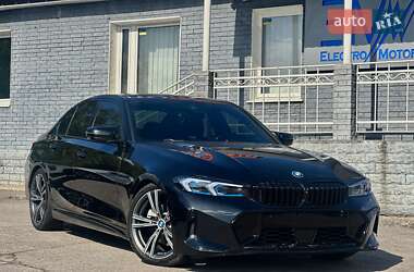 Седан BMW 3 Series 2019 в Харькове