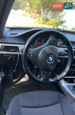 Седан BMW 3 Series 2007 в 