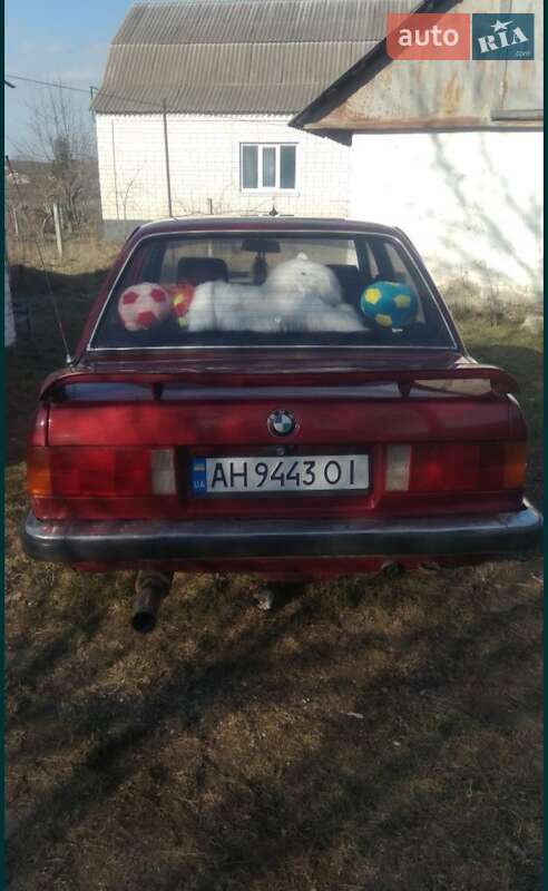Седан BMW 3 Series 1987 в Константиновке (Краматорского района) фото 11 Седан BMW 3 Series 1987 в Константиновке (Краматорского района)
