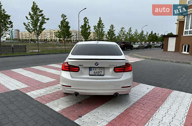 Седан BMW 3 Series 2014 в 