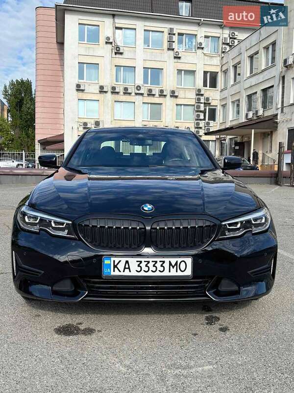 Седан BMW 3 Series 2021 в 