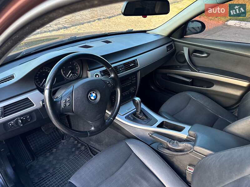 Седан BMW 3 Series 2006 в Одесі