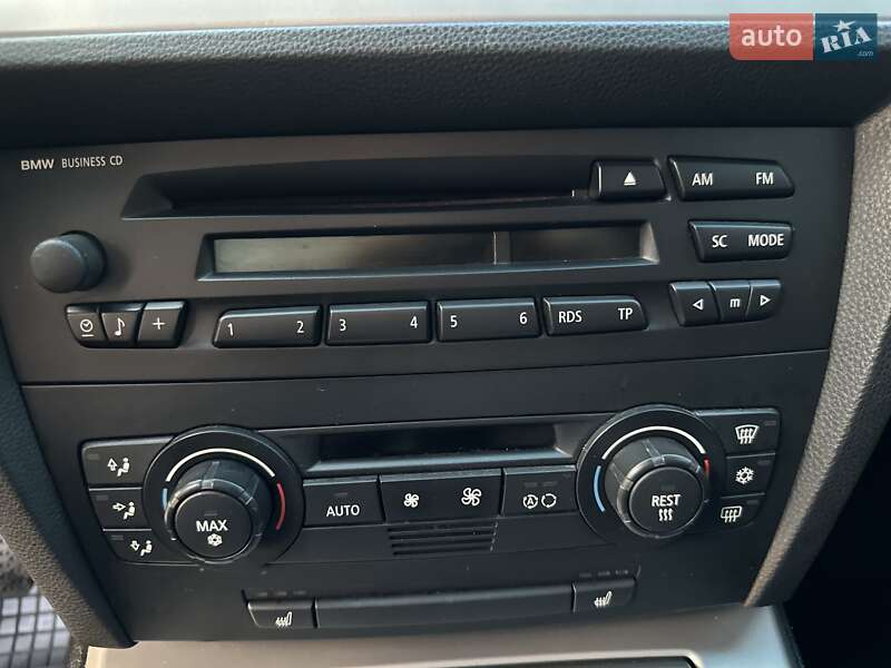 Седан BMW 3 Series 2006 в Одесі