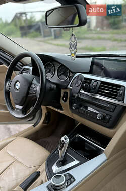 Седан BMW 3 Series 2012 в 