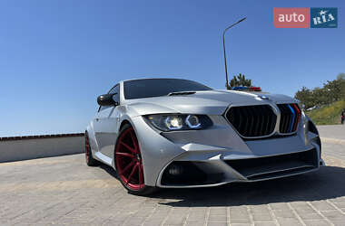 Купе BMW 3 Series 2011 в 