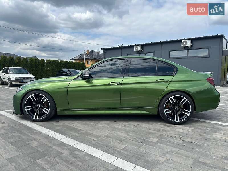 Седан BMW 3 Series 2017 в Луцке