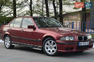 Седан BMW 3 Series 1994 в Одессе