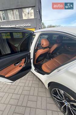 Седан BMW 3 Series 2015 в 