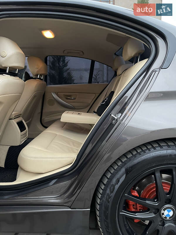 Седан BMW 3 Series 2012 в Могилев-Подольске фото 12 Седан BMW 3 Series 2012 в Могилев-Подольске