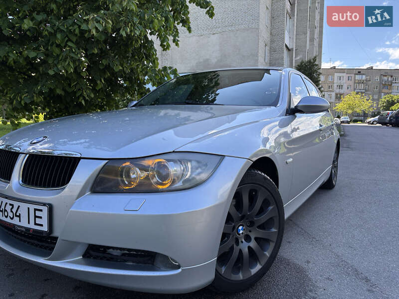 Седан BMW 3 Series 2006 в 