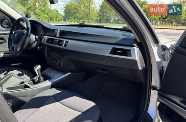 Седан BMW 3 Series 2006 в 