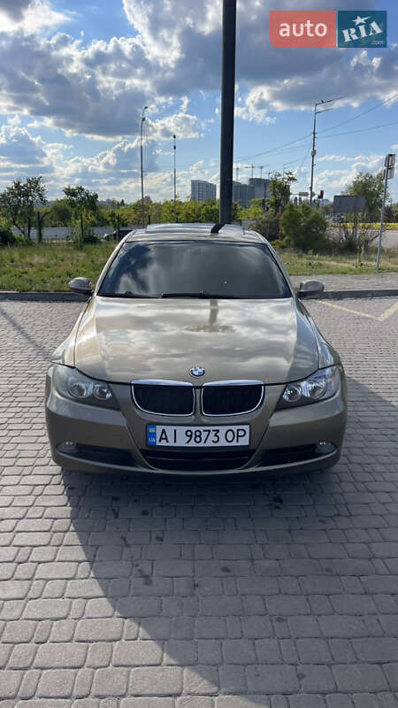 Седан BMW 3 Series 2006 в Києві