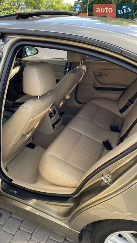 Седан BMW 3 Series 2006 в Києві