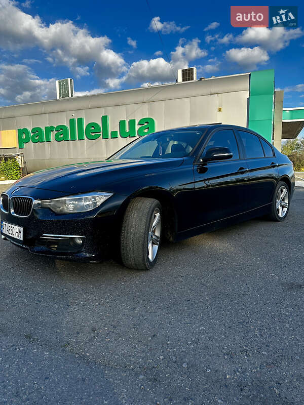 Седан BMW 3 Series 2013 в Павлограде