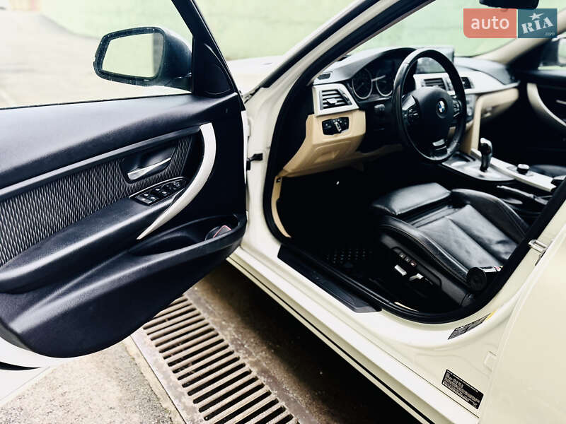 Седан BMW 3 Series 2013 в Черновцах