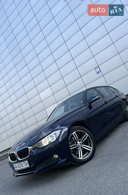 Универсал BMW 3 Series 2012 в Староконстантинове