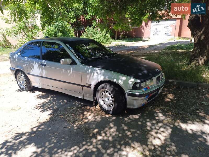 Купе BMW 3 Series 1994 в Херсоне фото 9 Купе BMW 3 Series 1994 в Херсоне