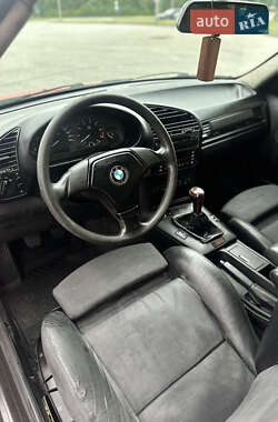 Седан BMW 3 Series 1991 в 