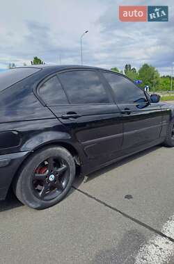 Седан BMW 3 Series 2000 в 